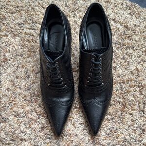 Gucci Women's Black Lace-Up Shoes